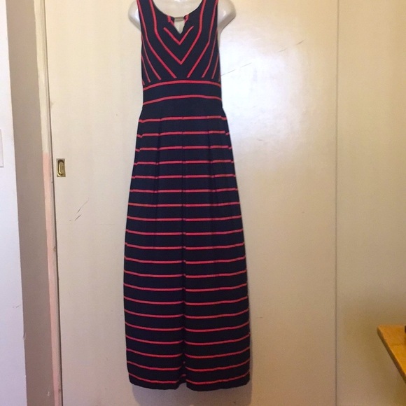 Liz Claiborne Dresses & Skirts - Liz Claiborne maxi dress
